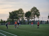 Training lagere seniorenteams S.K.N.W.K. van donderdag 1 mei 2025 (85/87)